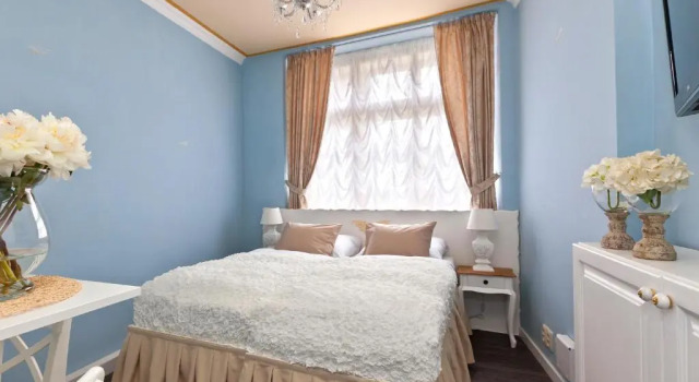 Студия Deluxe Caroline Old Town Square Hotel