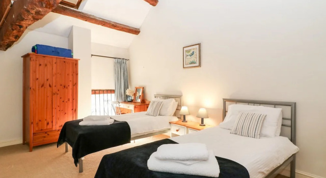 Stone Wheel Cottage, Забронировать Дом для отпуска Виллы Хук-Нортон, рядом с Hook Norton  (пивоварня), Вилла