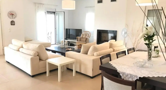Villa Korais Luxury 3br apt with sea view, Buchen Sie Villa Thessaloniki 