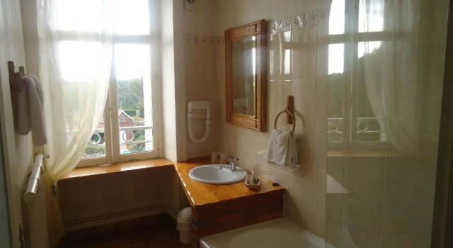 Двухместный номер Comfort Hôtel De La Barbacane