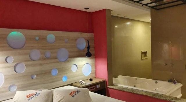 Motel Happy Night - Adults only