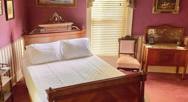 Люкс Four Winds Victorian Venue & Suites