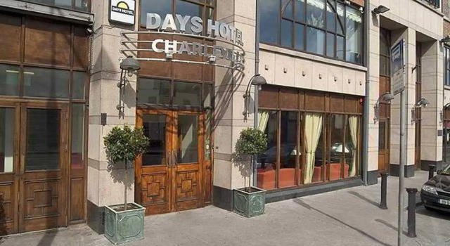 Days Inn Rathmines, Забронировать Отель Отели Дублина с парковкой, рядом с Больница заболеваний глаза и уха имени Королевы Виктории, Парковка