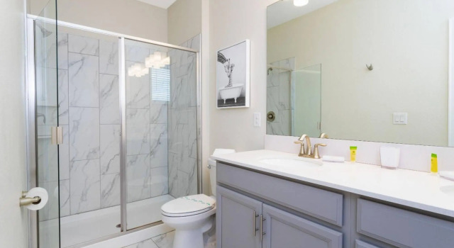 Wonderful 6bd 5bat w Golf Course Championsgate