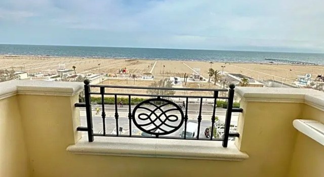 Номер Superior Hotel Metropole