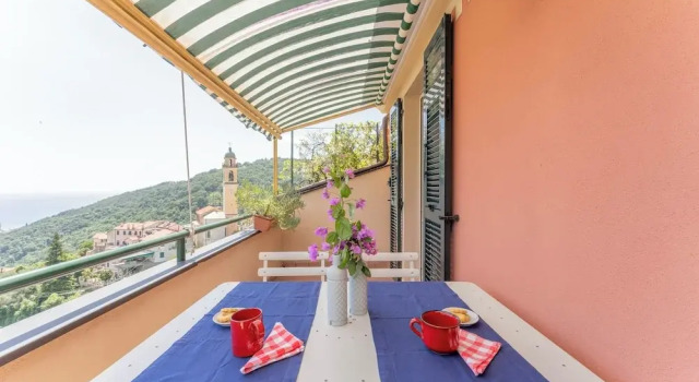 Коттедж с балконом и с видом на окрестности Emma House, Terrace and Sea View, Moneglia