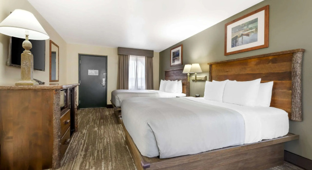 Четырёхместный номер Standard Quality Inn Ashland - Lake Superior