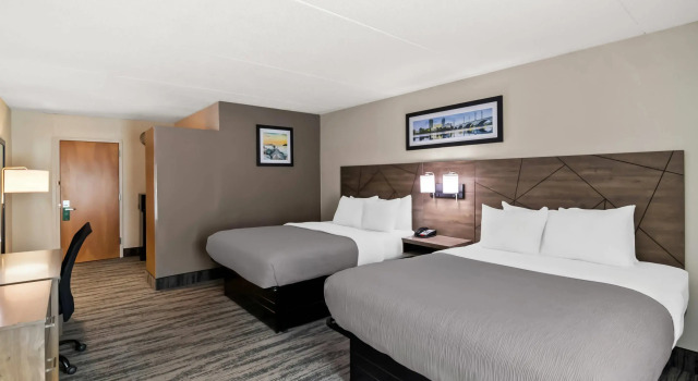 Четырёхместный номер Standard Quality Inn Westfield - Springfield