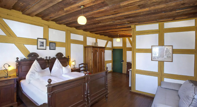 Hotel u. Restaurant der Schwan, Varaa Hotelli Hotellit Baijeri pysäköinnillä, Pysäköinti