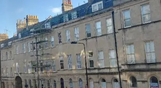 Grade 1 Maisonette, 2 Bedrooms, Very Central