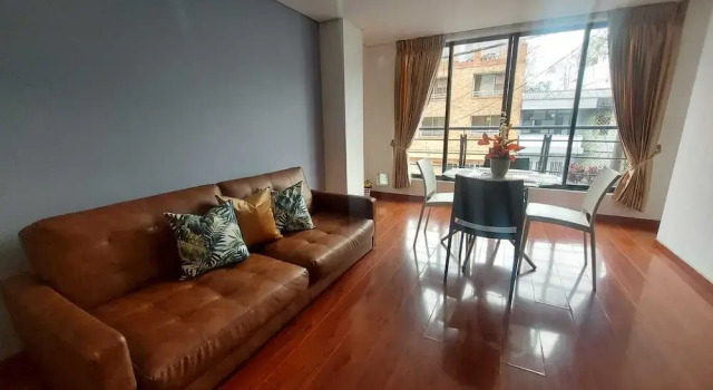 Семейные апартаменты с 3 комнатами Luxury Suites & Apartments