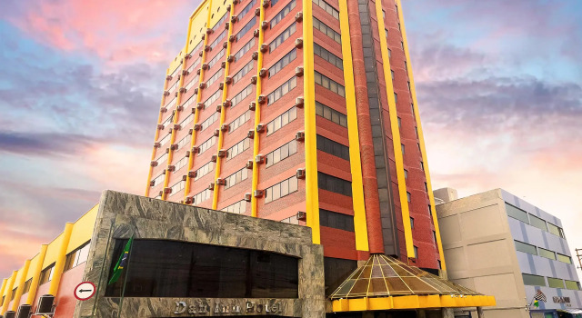 Hotel Dan Inn Ribeirão Preto By Nacional Inn, Забронировать Отель Отели Рибейран-Прету с парковкой, рядом с Ресторан Pinguim Beerhouse, Парковка