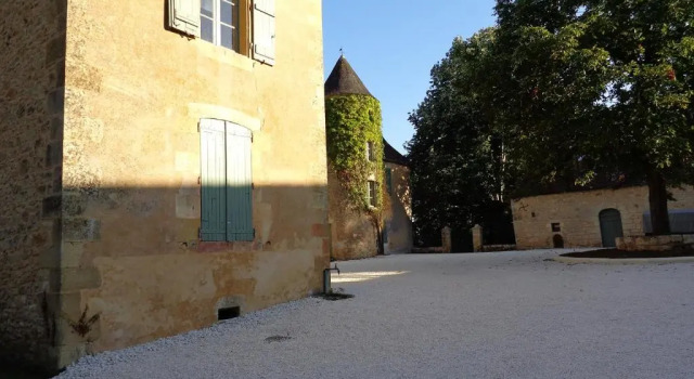 DOMAINE DE FONCENE, Prenota Hotel Hotel a Aquitania con parcheggio, Parcheggio