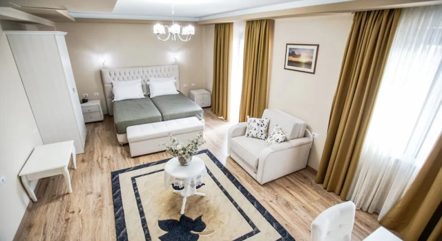 Hotel Borova