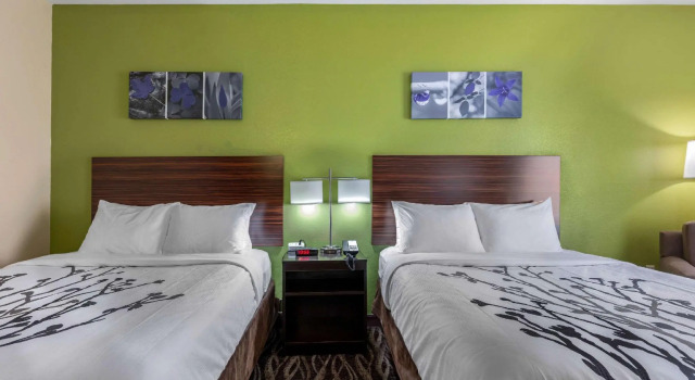 Четырёхместный номер Standard Sleep Inn & Suites Millbrook - Prattville