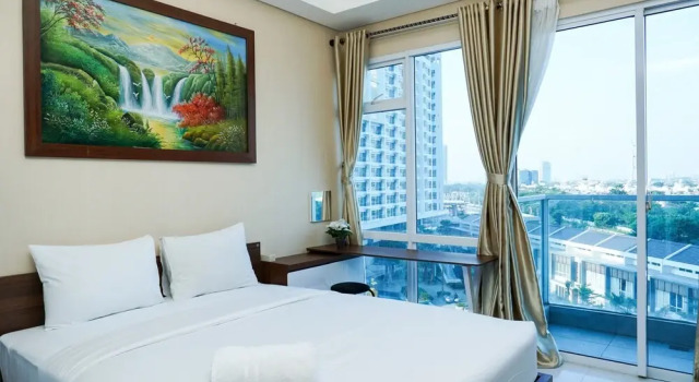 Deluxe And Comfortable Studio Puri Mansion Apartment