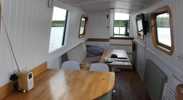 Waterbeach Boatel, Buchen Sie Hotel Cambridge Großbritannien