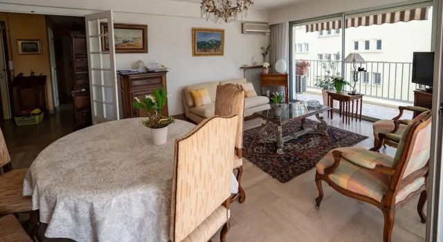 Apartment Near the Beaches Right in the Center Comfortable