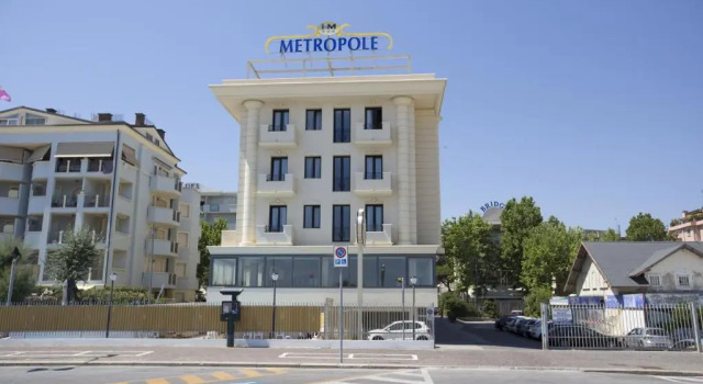 Hotel Metropole