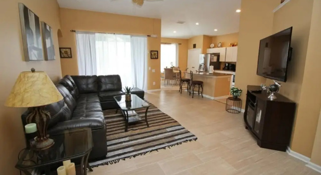Вилла Luxury Villa Private Pool And Great Game Room
