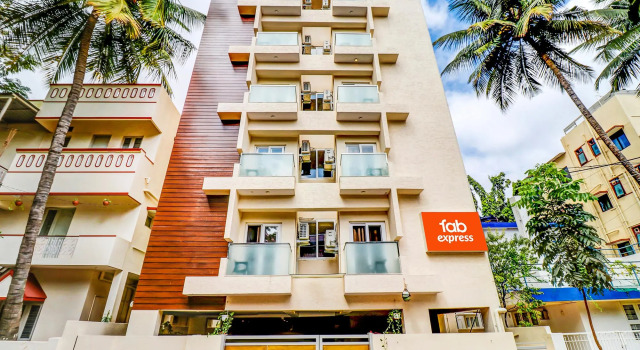 FabExpress BSR Inn, Buchen Sie Hotel Bengaluru Karnataka