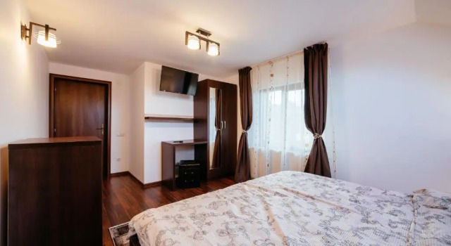 Serban Cottage, Book Feriehus Sommerhuse i Suceava, Hytte