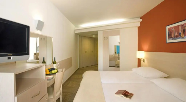 Двухместный номер Superior с балконом Sunny Porec by Valamar