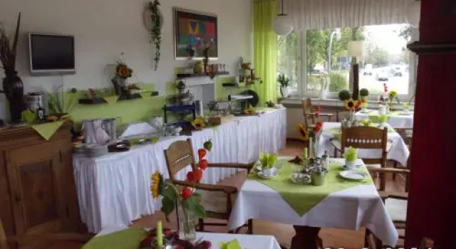 Hotel am Neuen Markt, Забронировать Отель Фехта Oldenburger Muensterland