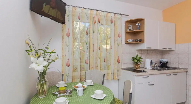 Апартаменты Apartments Garmaz