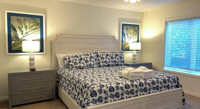 2251 Heritage Villas at The Sea Pines Resort, Забронировать Курортный отель Отели Хилтон-Хед-Айленд с парковкой, рядом с Stan Smith Tennis Academy, Парковка