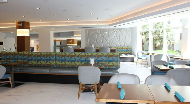 Holiday Inn Miami Beach-Oceanfront, Rezerwuj Hotel Hotele w Miami Beach z parkingiem, Parking