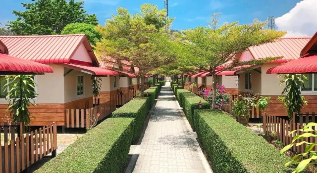 Бунгало Deluxe с красивым видом из окна Phi Phi Ba Kao Bay Resort