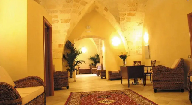Hotel Residence Laurito, Book Ferieresort Hoteller i Oria med pool, Swimmingpool