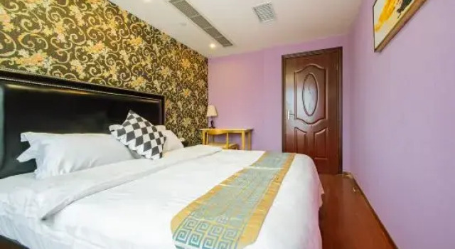 Семейный люкс с 2 комнатами Welsh International Apartment(Shenzhen Futian Theater)