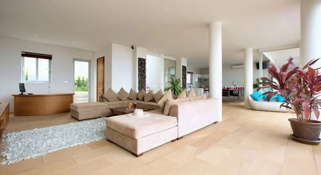 18 Bedroom Luxury Sea View Villas