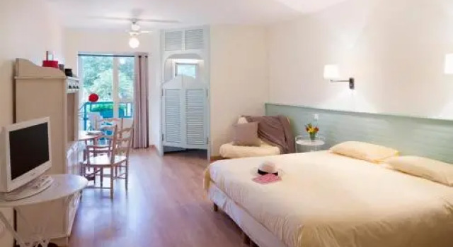 Résidence les Grands Pins, Reserva ahora Hotel Gréoux-les-Bains Cadarache