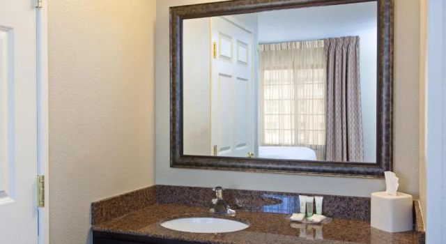 Номер Standard Staybridge Suites Fairfield Napa Valley Area by IHG