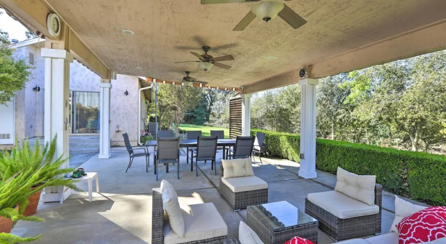 Chic Ranch-style Home on 33-acre Walnut Ranch, Rezerwuj Dom wakacyjny Wille w Winters, Willa