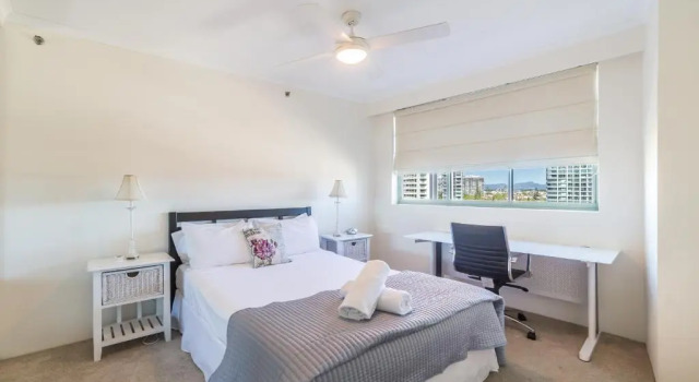 Апартаменты с 3 комнатами The Meriton Apartments on Main Beach