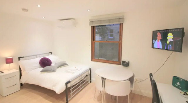Двухместный номер Standard Cambridge City Rooms by Paymán Club