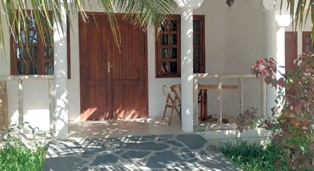 Двухместный номер Standard с видом на бассейн Waikiki Resort Zanzibar