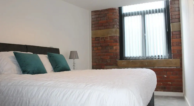 Luxury 1-bed Apartment Bradford Free Parking