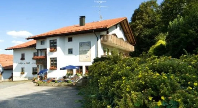 Gasthof-Hotel Zur Post, Prenota Hotel Zenting Foresta Bavarese