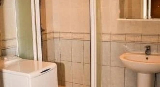 Kristinos Apartamentai - Plytų, Забронировать Отель Отели Паланги с парковкой, рядом с Eglė the Queen of Serpents, Парковка