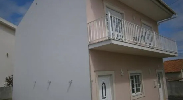 Pipo People House, Rezervovat Hotel Hotely v Oeste s parkováním, Parkování