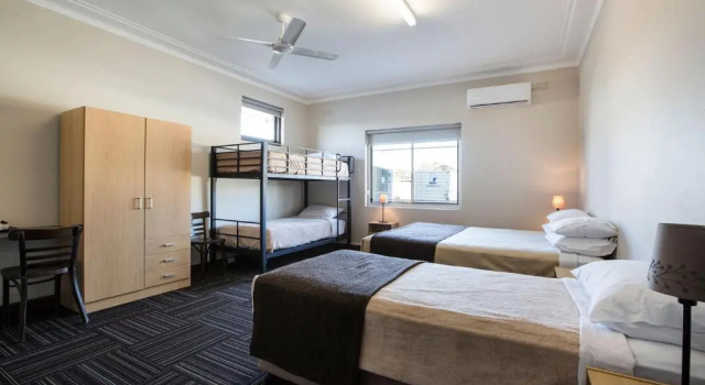 Семейный номер Economy Toongabbie Hotel