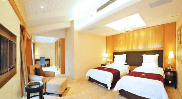 Beijing Hepingli Hotel, Забронировать Отель Отели Пекина 3 звезды, рядом с Храм Земли, 3*