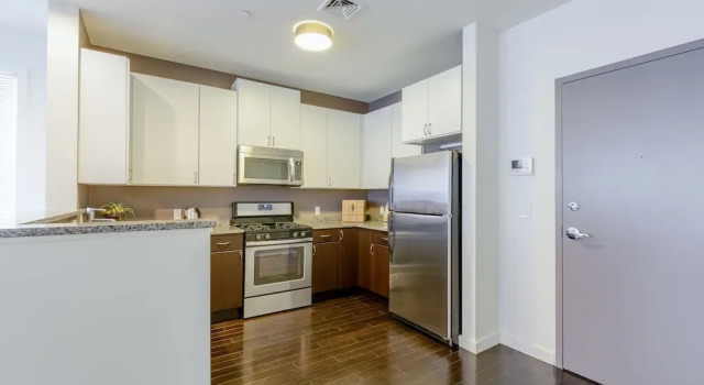 Апартаменты Superior Sage Apartments Boston Logan Airport Chelsea