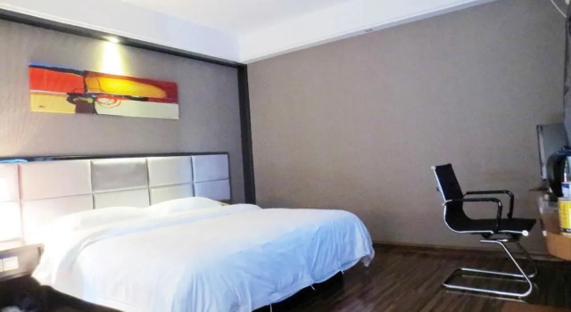 By Ron Hotel, Book Hotel Nanning Guangxi