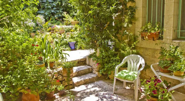 Hidden Garden B&B, Varaa Bed and Breakfast Jerusalem Jerusalem District